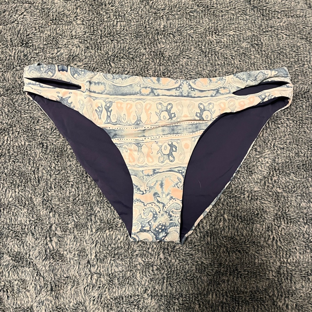 Roxy reversible bikini bottoms